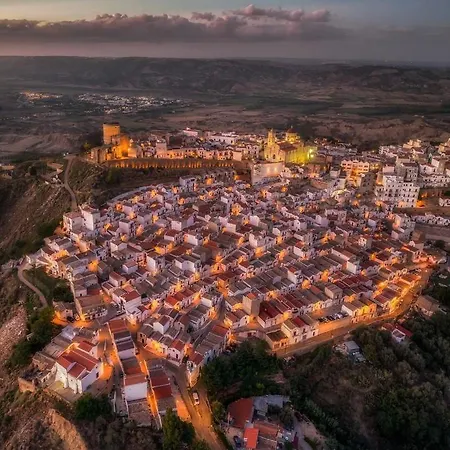 Basilicata Host To Host - Afrodite Apartman